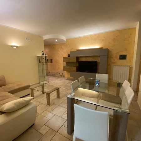 Br Apartment Bari Exterior photo